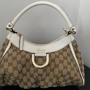 Authentic Gucci GG Brown Canvas & Cream Leather Shoulder Bag Excellent Condition